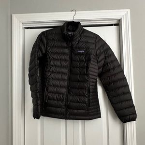 NWT women Patagonia down sweater jacket